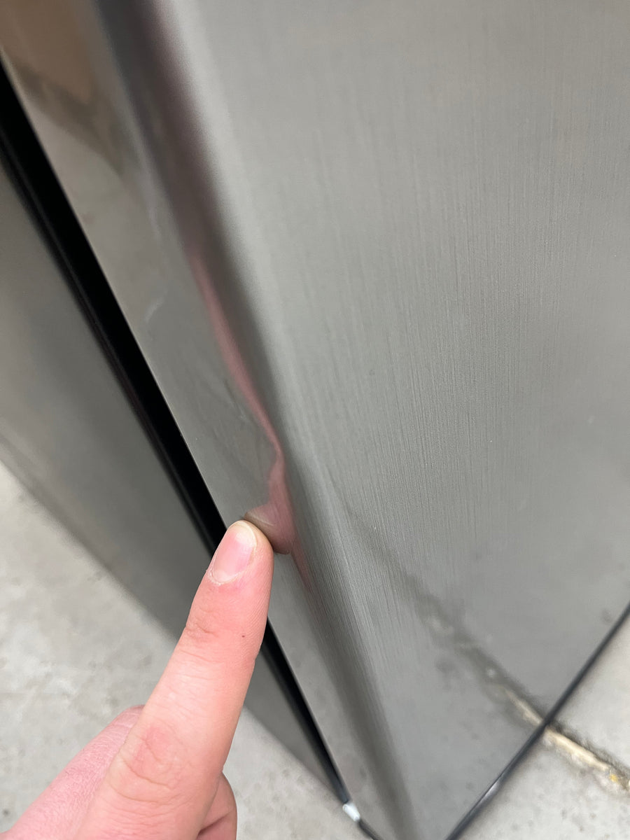 Whirlpool 3.1 cu ft Mini Refrigerator Stainless Steel WH31S1E**New, Mi