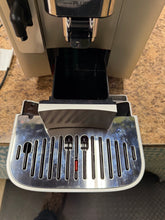 De'Longhi Magnifica Plus Bean-to-Cup Espresso and Cappuccino Machine, Silver