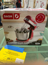 Dash 3 qt. 6 Speed Stand Mixer, Red! New in box