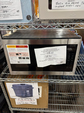 Panasonic 1.3 cu ft Countertop Microwave Oven in Glass Door- WE DO NOT SHIP!!