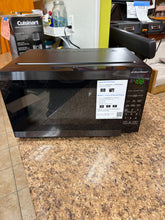 Hamilton Beach 0.9 cu. ft. Countertop Microwave Oven, 900 Watts, Black Stainless Steel