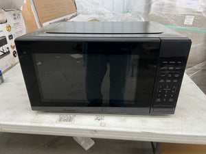 Mainstays 2.2 cu ft Microwave Ovens in Black! (NEW OUT OF BOX)!!