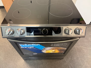 Samsung 30" 6.3 cu. Ft. Smart Induction Slide-in True Convection Range with Smart Dial & Air Fry!! BRAND NEW(VERY MINOR SCRATCHES ON SIDE, HARDLY NOTICEABLE)!!