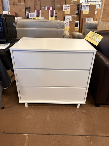 Modern 3 Drawer Dresser - Room Essentials! (NEW IN BOX

-Brand new in box (PHOTOS SHOWN OF PREVIOUSLY ASSEMBLED MODEL!)