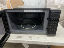 Mainstays 2.2 cu ft Microwave Ovens in Black! (NEW OUT OF BOX)!!