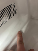 Mainstays 0.7 Cu ft Countertop Microwave Oven, 700 Watts, Black,**Used**