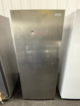 Frigidaire 13 cu. ft. Auto Defrost Garage Ready Upright Freezer in Fingerprint-Resistant Stainless Look!! BRAND NEW(SCRATCH & DENT)!!