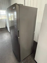 Frigidaire 13 cu. ft. Auto Defrost Garage Ready Upright Freezer in Fingerprint-Resistant Stainless Look!! BRAND NEW(SCRATCH & DENT)!!