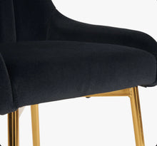 Maulsby Tufted Velvet Dining Chair