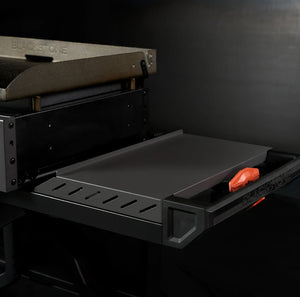 Blackstone Adventure Ready 2-Burner 28" Propane Omnivore Griddle with Flexfold Legs!! NEW IN BOX!’