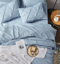 Bedsure Bed in a Bag Comforter Set with Sheets, 7pcs Solid Diamond Pintuck All-Season Bedding, Soft Light Blue King Bedding Set! (NEW IN BOX)