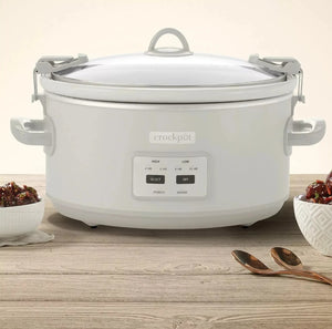 Crock-Pot 7-Quart Cook and Carry Programmable Slow Cooker with Carry Bag!! BRAND NEW!!