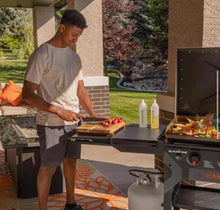 Blackstone 4-Burner Liquid Propane Outdoor Griddle with Hood in Black!! NEW IN BOX!!