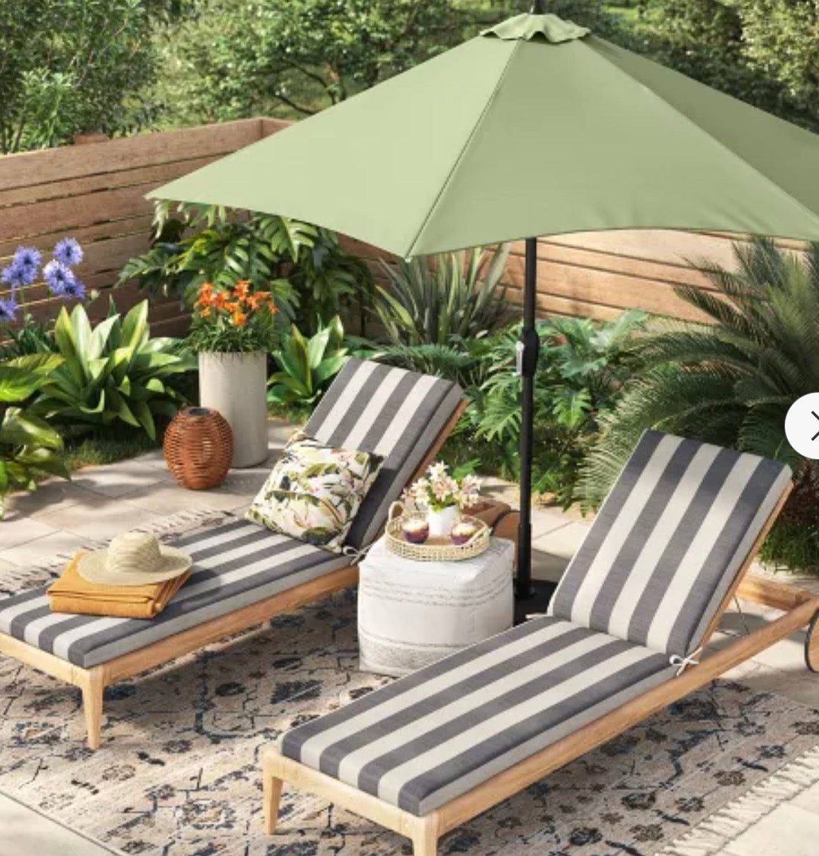 9' Round Outdoor Patio Market Umbrella Basil with Black Pole Green! Th – Big Catch Salvage and Thrift