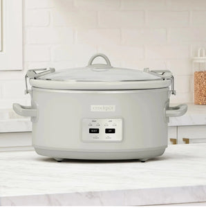 Crock-Pot 7-Quart Cook and Carry Programmable Slow Cooker with Carry Bag!! BRAND NEW!!