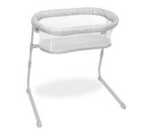 HALO Innovations BassiNest Flex Portable Bassinet!! NEW IN BOX!!
