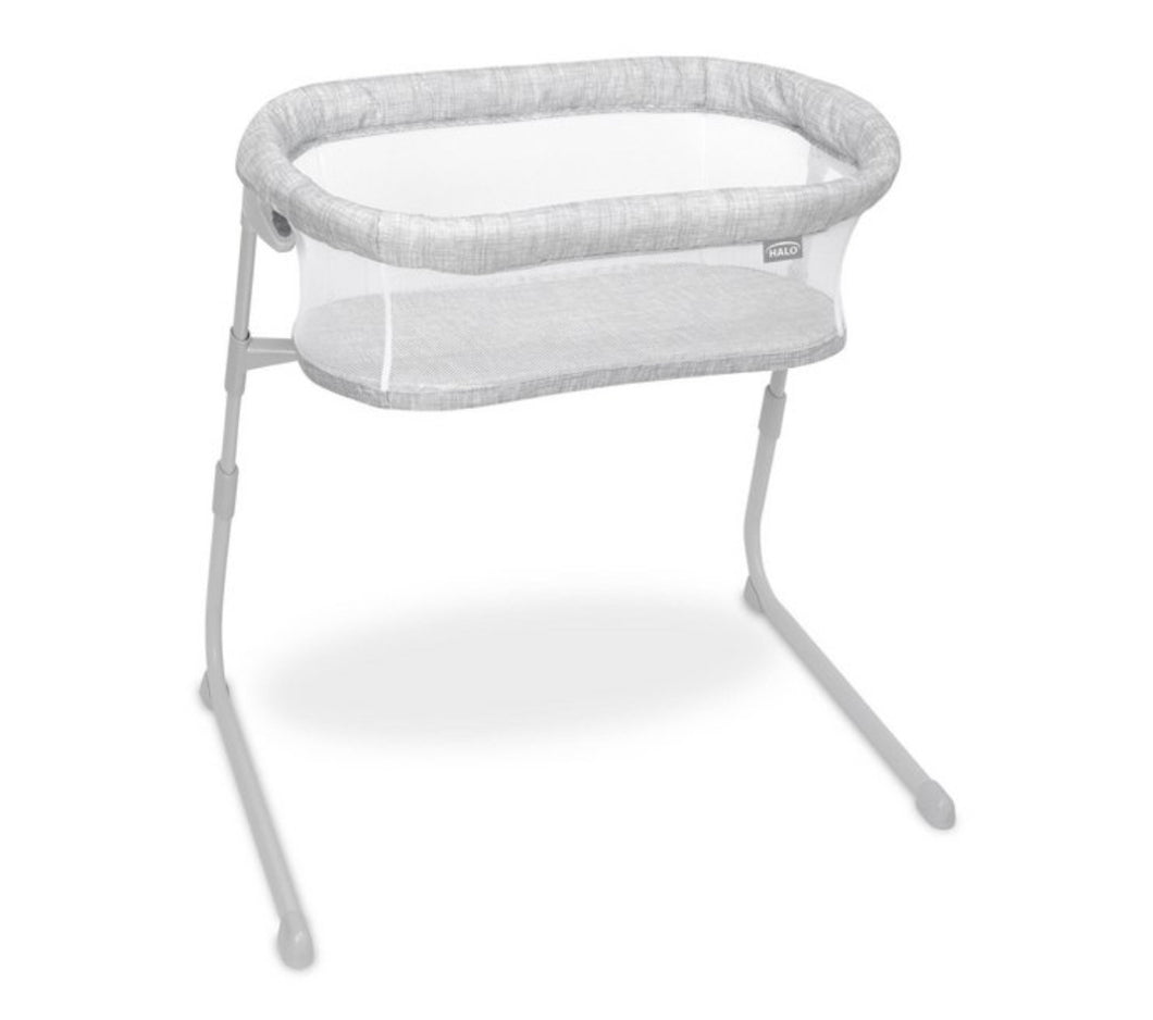 HALO Innovations BassiNest Flex Portable Bassinet!! NEW IN BOX!!