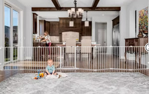 Regalo 2 in 1 Super Wide™ Safety Gate & Play Yard! (NEW IN BOX)