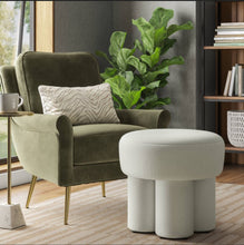 Threshold Boucle Fully Upholstered Accent Ottoman Stool!! NEW IN BOX!!