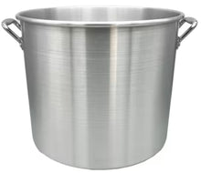 42 Qt. Aluminum Pot with Strainer Basket! (BRAND NEW)