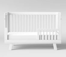Babyletto Hudson 3-in-1 Convertible Crib with Toddler Rail, White! (NEW IN BOX)