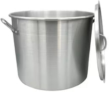 42 Qt. Aluminum Pot with Strainer Basket! (BRAND NEW)