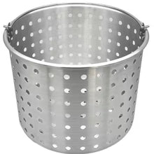 42 Qt. Aluminum Pot with Strainer Basket! (BRAND NEW)