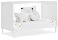 Delta Children Bowie 4-in-1 Convertible Acrylic Crib, White! - Greenguard Gold Certified! (NEW IN BOX)