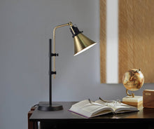 Adjustable Table Lamp from Threshold- new