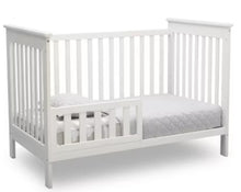 Delta Children Adley 3-in-1 Convertible Crib, White! (NEW IN BOX)