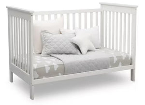 Delta Children Adley 3-in-1 Convertible Crib, White! (NEW IN BOX)