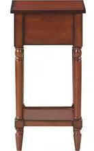 French Country Mahogany Khloe Accent Table! (NEW IN BOX)