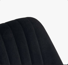 Maulsby Tufted Velvet Dining Chair