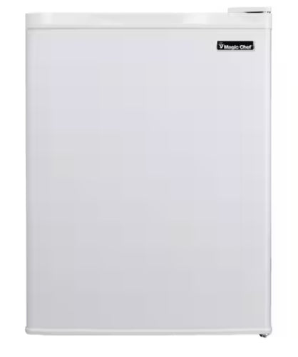 Magic Chef 2.6 cu. ft. Mini Fridge in White without Freezer! (NEW)