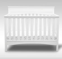 Delta Children Skylar 6-in-1 Convertible Crib, White! (NEW IN BOX)