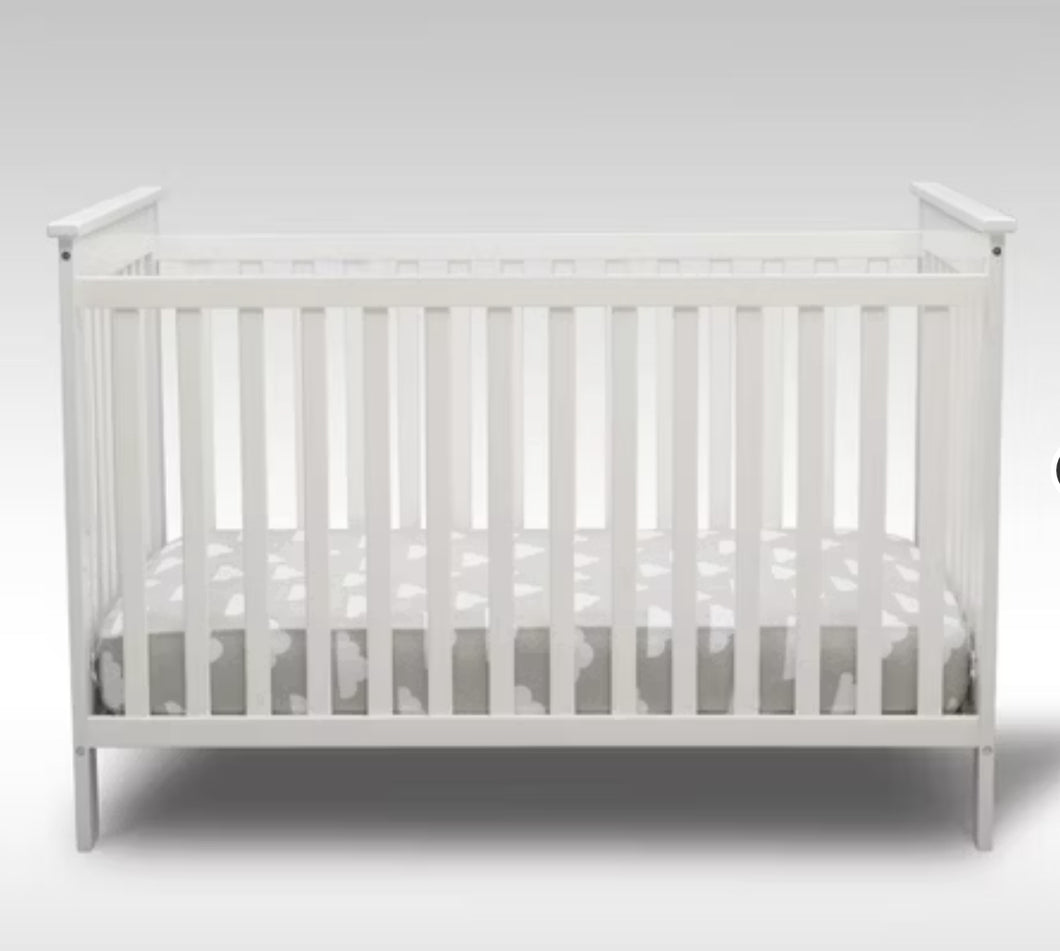 Delta Children Adley 3-in-1 Convertible Crib, White! (NEW IN BOX)