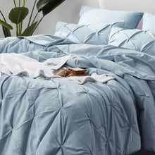 Bedsure Bed in a Bag Comforter Set with Sheets, 7pcs Solid Diamond Pintuck All-Season Bedding, Soft Light Blue King Bedding Set! (NEW IN BOX)