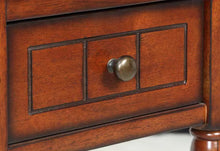 French Country Mahogany Khloe Accent Table! (NEW IN BOX)