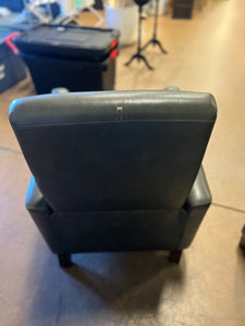 Barcalounger Ridgefield Leather Pushback Recliner!! NEW AND ASSEMBLED, MINOR SCRATCH FROM SHIPPING!!