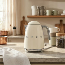 Smeg 50's Retro Style Aesthetic Electric Kettle, Cream- slightly used - works great!