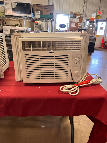 Haier 5,000 BTU Window Air Conditioner! (USED)