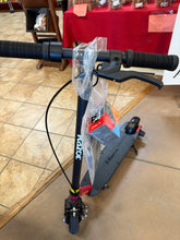 Razor E195 Electric Scooter! (NEW)