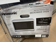 Panasonic 1.3 cu ft Countertop Microwave Oven in Glass Door- WE DO NOT SHIP!!