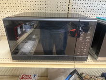 Mainstays 1.1 Cu ft Countertop Microwave Oven, 1000 Watts, Black- WE DO NOT SHIP!!