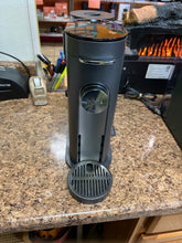 Ninja Single-Serve Pods & Grounds Specialty Coffee Maker, K-Cup Pod Compatible, Built-In Milk Frother, 6-oz. Cup to 24-oz. Travel Mug Sizes, Iced Coffee Maker, Gray used works great!!!!