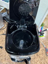 Cuisinart Stainless Steel 14-Cup Coffee Machine, Silver!!! (Used tested works great)
