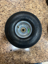Milwaukee 10 in. Pneumatic tire
