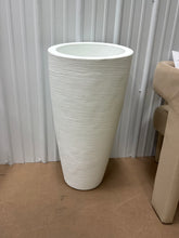 Marazzi Pot Planter, White- WE DO NOT SHIP!!