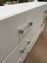 New Classic Furniture Europa White Wood 6-Drawers 59.9 in. Dresser -WE DO NOT SHIP!!
