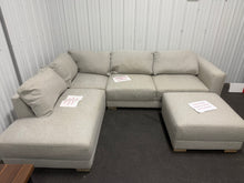 Drayden Fabric Sectional with Ottoman – Light Gray! (BRAND NEW – SHIPPING BLEMISHES!)
